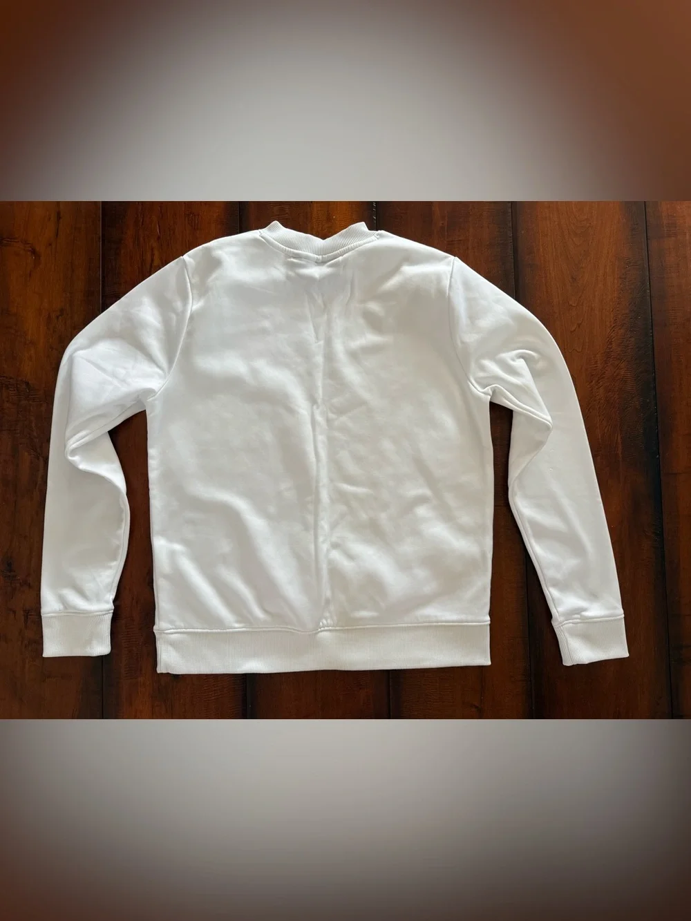Under Armour White Crewneck Sweatshirt with Large Outline Logo
